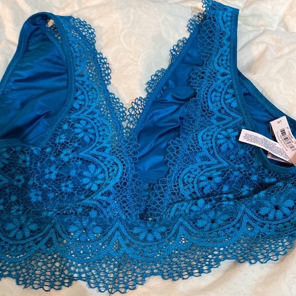 Victoria secret L bundle NWT - Picture 3 of 7